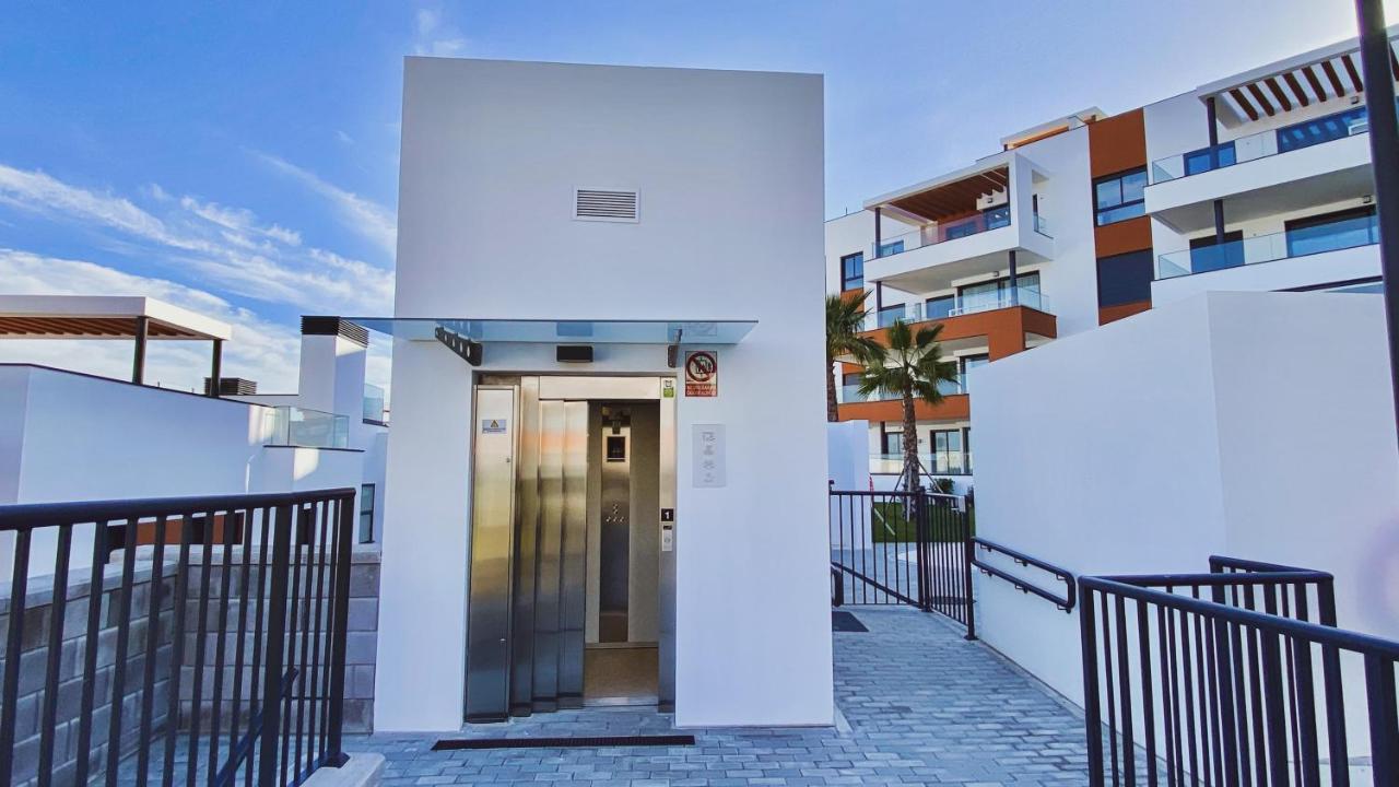 Super Six - Brand New Seaview In Costa Del Sol Apartment Fuengirola Exterior photo